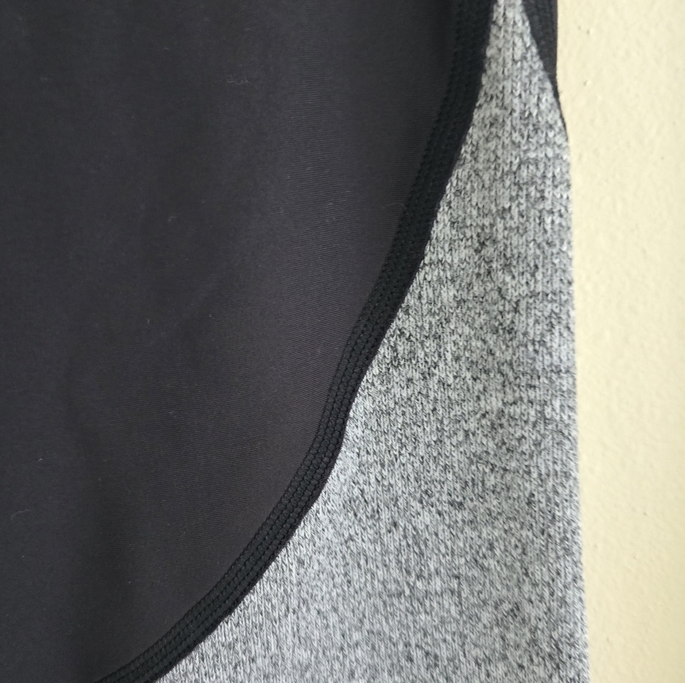 Thrive Societé, Women's Leggings, Black/Grey, Size Medium - Picture 3 of 6